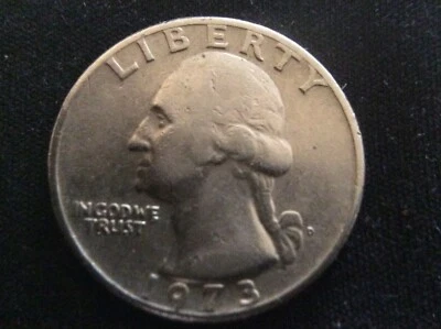 1973 D wahington quarter,Multiple Errors OBV small mint mark,motto double struck - Image 1 of 4