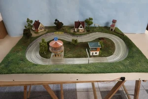 Faller ams Diorama Rennbahn - Bild 1 von 13