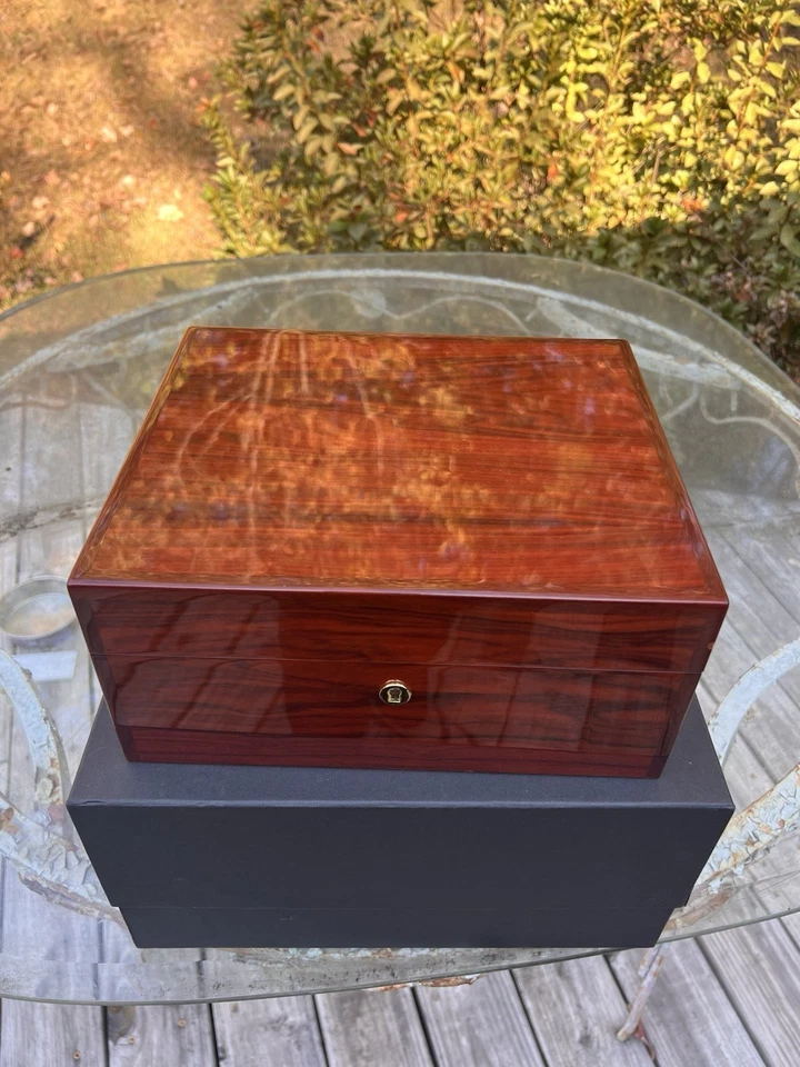 Großer handgefertigter Savoy Executive Humidor - NEU IM KARTON - Bild 1 von 4