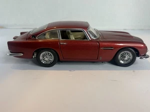Danbury Aston Martin DB5 1/24 1964 come nuova (leggi) - Foto 1 di 14