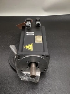 KUKA KK55Y-YYYY-030 3.77kW 600V AC Servo Motor 3000RPM USED - Picture 1 of 7