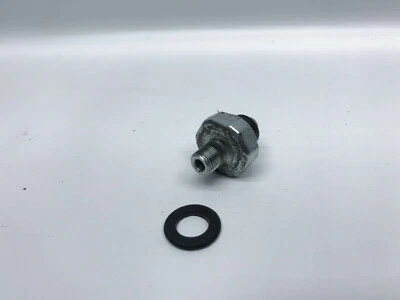 Sensor de presión de aceite Kawasaki Z800 sensor de presión de aceite (2) 16' Foto 1 de 2