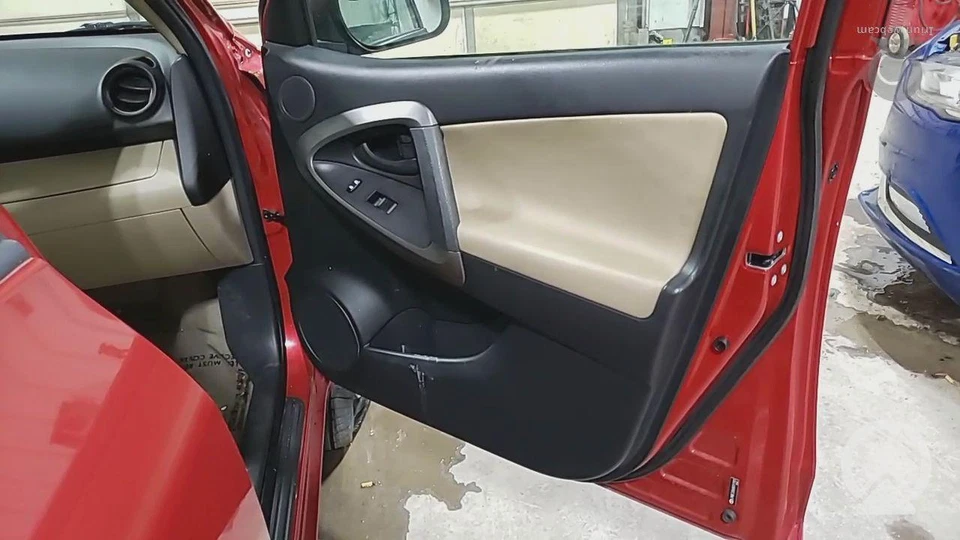 09-12 Toyota RAV4 OEM Panel de moldura interior de puerta de pasajero delantero derecho (beige arena) Foto 1 de 1