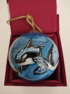 Orca Walvernichter handbemalt innen Glas Ornament mit Ständer Jody Bergsma - Bild 1 von 4