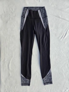 Lululemon In Movement Tight 25 Womens 2 Black White High Rise Yoga Leggings - Picture 1 of 11