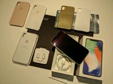 Apple MQAG2B/A iPhone X - 256GB - Silver (Unlocked)