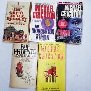 Michael Crichton Paperback Book Lot Andromeda Strain Congo Five Patients Next - Bild 1 von 24