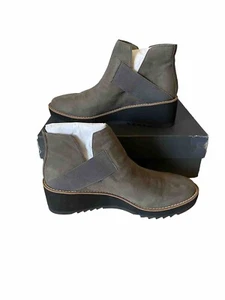 NEW Eileen Fisher Lark Boots Nubuck Suede Leather Lug Wedge Ankle Booties Sz 10 - Picture 1 of 8