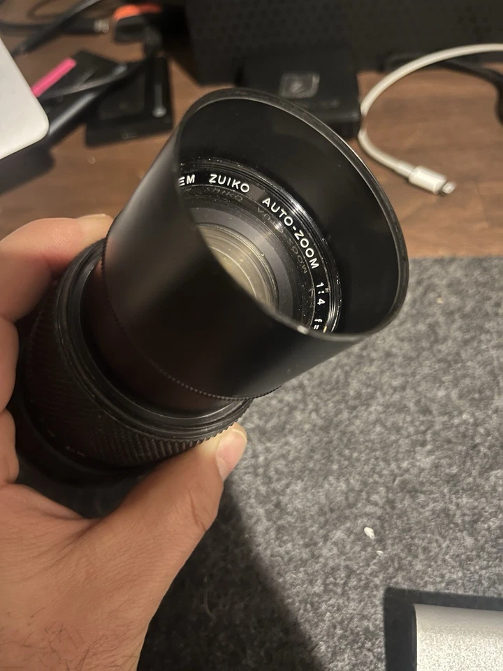 Olympus OM-System Zhukov Auto-zoom F4 75-150 Foto 1 de 4