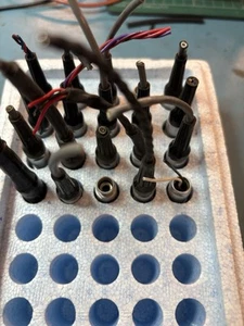 5PIN LEMO FREE PLUGS.  USED.  FGG.1B.305.CLAM31Z. - Picture 1 of 3