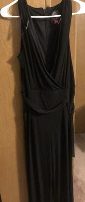 Mono de jersey negro envolvente sintético Vince Camuto para mujer talla grande Foto 1 de 4