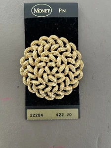 MONET BRAIDED ROPE WOVEN INTERLACED LARGE ROUND GOLD TONE PIN / BROOCH - NEW - Picture 1 of 2