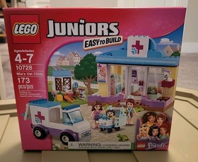 LEGO 10728 Friends Juniors  MIA'S VET CLINIC Retired 2017 New & Sealed Set