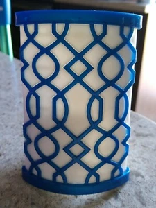Yankee Candle INDIGO FRETWORK ELECTRIC SCENT PLUG DIFFUSER New w/o tags - Picture 1 of 2