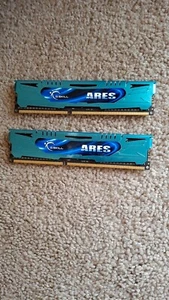 G.Skill Ares 2x4GB DDR3 2400MhPC Memory 240=pin - Picture 1 of 4
