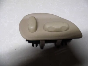 2003-2007 CADILLAC CTS OEM RIGHT PASSENGER SIDE FRONT POWER SEAT SWITCH CONTROL - Picture 1 of 3