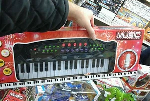 Pianola bellissima Kit gioco di qualità giocattolo toy a75 - Foto 1 di 1