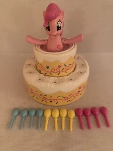 My Little Pony Birthday Cake Pop Up Game 12 Coloured Balloons Pieces Hasbro - Picture 1 of 5