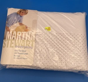 Vintage Martha Stewart King Flat Sheet 200 Thread Count White w Lavender Pin Dot - Picture 1 of 4