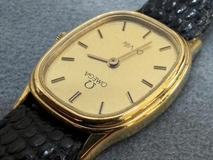 Omega De Ville cal. 1450 Quartz Wome's Watch Gold Dial Stainless Steel Vintage - Picture 1 of 8