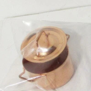 DOLLHOUSE Large Copper Pot w lid IM65618 Miniature - Picture 1 of 3