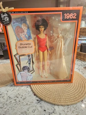 My Favorite Barbie 1962 Morena Corte Burbuja Barbie 50 Aniversario Reproducción Foto 1 de 4