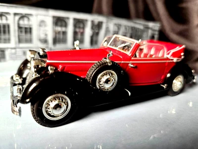 Minichamps Horch 853A 1:43 Scale Inv. #0270 - Image 1 of 4