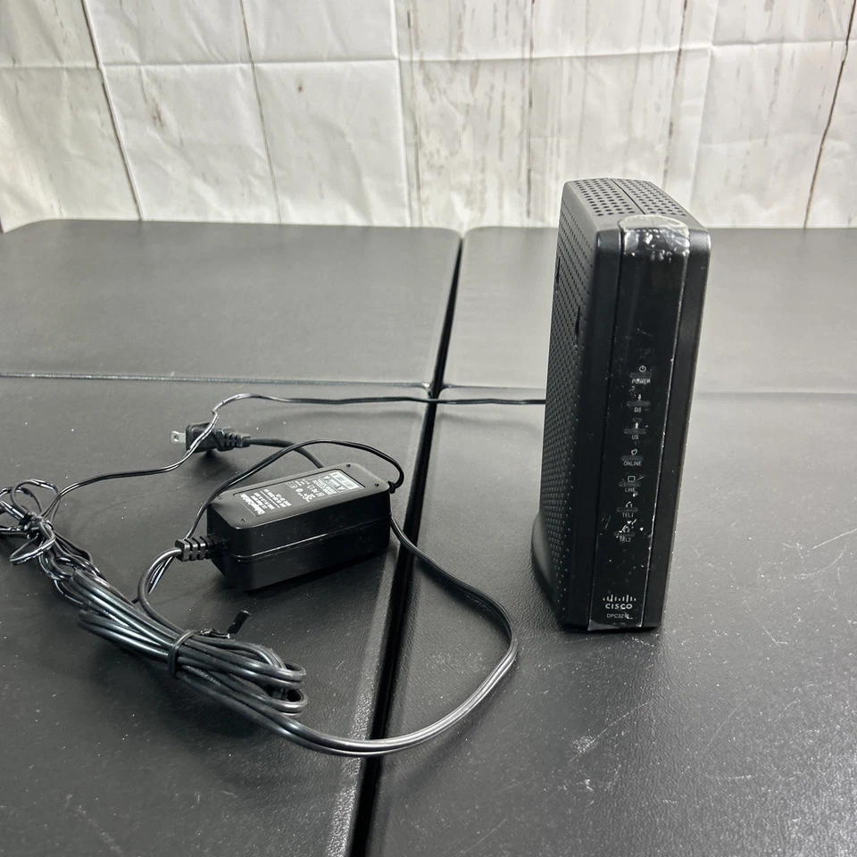 Technicolor/Cisco DPC3216 Cable Modem w/ Power cord-working-used - Image 1 of 4