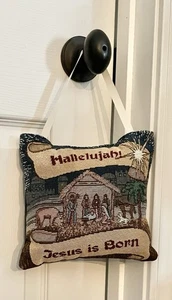Vintage Gobelin Türhänger Kissen Religiös Krippe Weihnachtsdeko Gruß - Bild 1 von 11