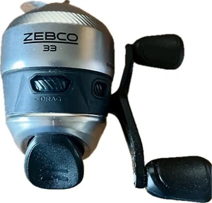 ZEBCO 33 Spincast Reel 4.1:1 Gear Ratio w Bite Alert 10 lb test line 33N CKF2 - Picture 1 of 5