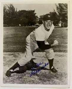 Allie Reynolds (d. 1994) Signed Autographed Vintage 8x10 Photo New York Yankees - Picture 1 of 1