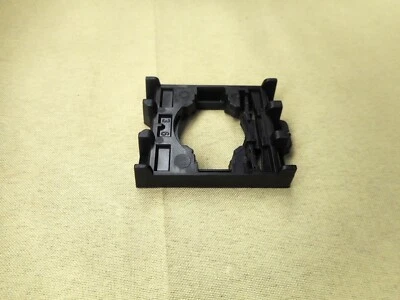 Abrazadera de montaje MOELLER M22-A (NUEVA EN CAJA) Foto 1 de 2