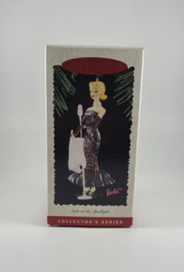 Hallmark Keepsake Barbie Ornament "Solo in the Spotlight" 1995 Christmas Decor - Picture 1 of 3