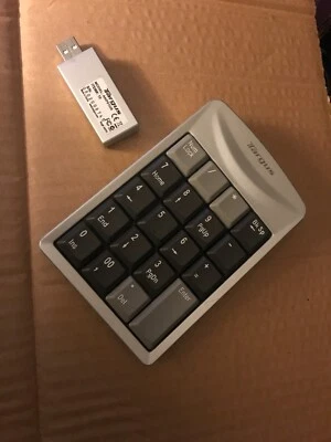 Targus Numeric Keypad Model AKP01US with receiver Dangle Silver Color - Image 1 of 3