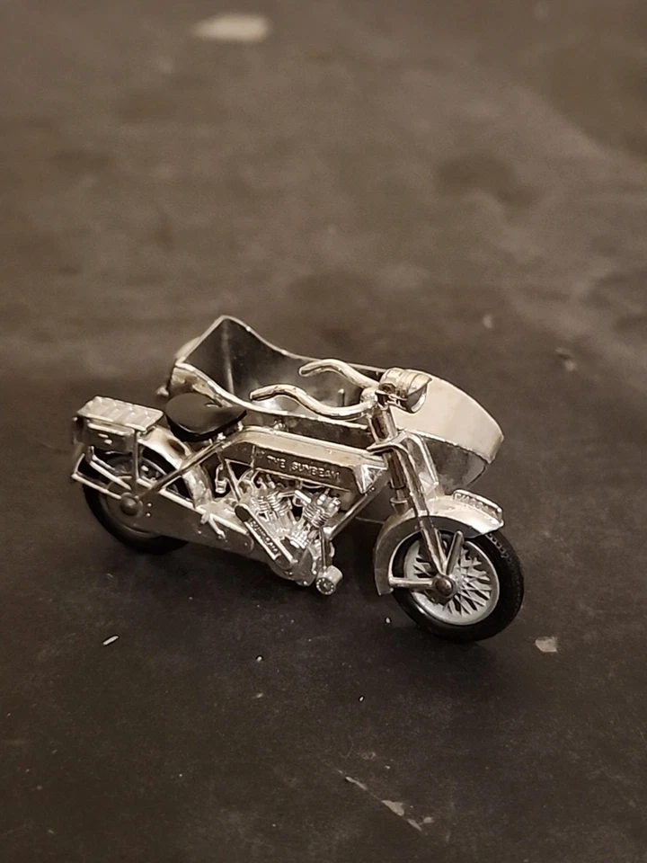 MOTO LESNEY MATCHBOX MODELOS DE ANTAÑO MOY 1914 SUNBEAM CON SIDECAR Foto 1 de 4