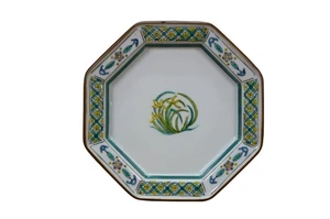 Chinese Chinoiserie Octagonal Porcelain Floral Lilies Plate Dish 7" - Picture 1 of 10