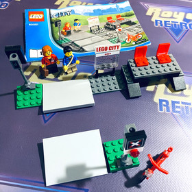 LEGO City 60051 Train Station Stop Platform with 2 Passenger Minifigure's
