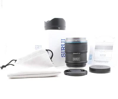 * 开箱完好 * Sirui 狙击手 23 毫米 f/1.2 自动对焦镜头适用于索尼 E(黑色) — 第 1/4 张图片
