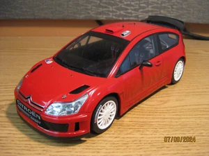 1/18    CITROEN C-4 ,  IN RED , BY  AUTO ART, NO BOX - Picture 1 of 11