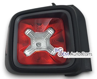 Jeep Renegade 2015 2016 2017 2018 lámpara de luz trasera lateral del conductor OEM nueva 68429905AA Foto 1 de 4