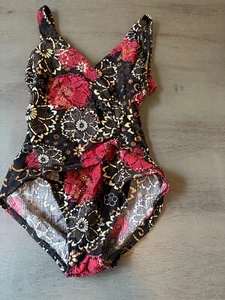 black textured JANTZEN one piece swimsuit size 8 - Picture 1 of 2