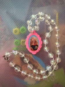 VTG Mattel McDonald's Barbie Doll Accessories: (1993) ‘Happy Meal’ Necklace - Picture 1 of 2