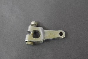 YAMAHA XS400 R5C DS7 R5 XS360 RD250 DS6C FRONT BRAKE PANEL CAMSHAFT LEVER ARM - Picture 1 of 5