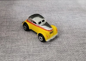 1991 Micromachines Cord 37 Chromer Yellow/Silver - Picture 1 of 7