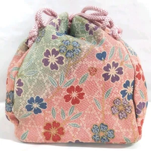 Kinchaku bag Kimono Silk Beautiful chirimen Made in Japan sakura handmade - Picture 1 of 10