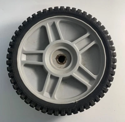 21" Troy Bilt Lawn Mower Briggs & Stratton 650 6.5 Series ~ Rear Wheel w/ Gear - Image 1 of 4