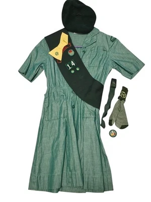 Vintage Girl Scouts Uniform Womens Medium Beret Dress Sash Pins Badges 60s 70s - Image 1 of 3