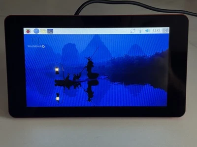 Raspberry Pi 4 model b 4gb with Raspberry Pi official 7” Touch Screen and Stand - Image 1 of 4