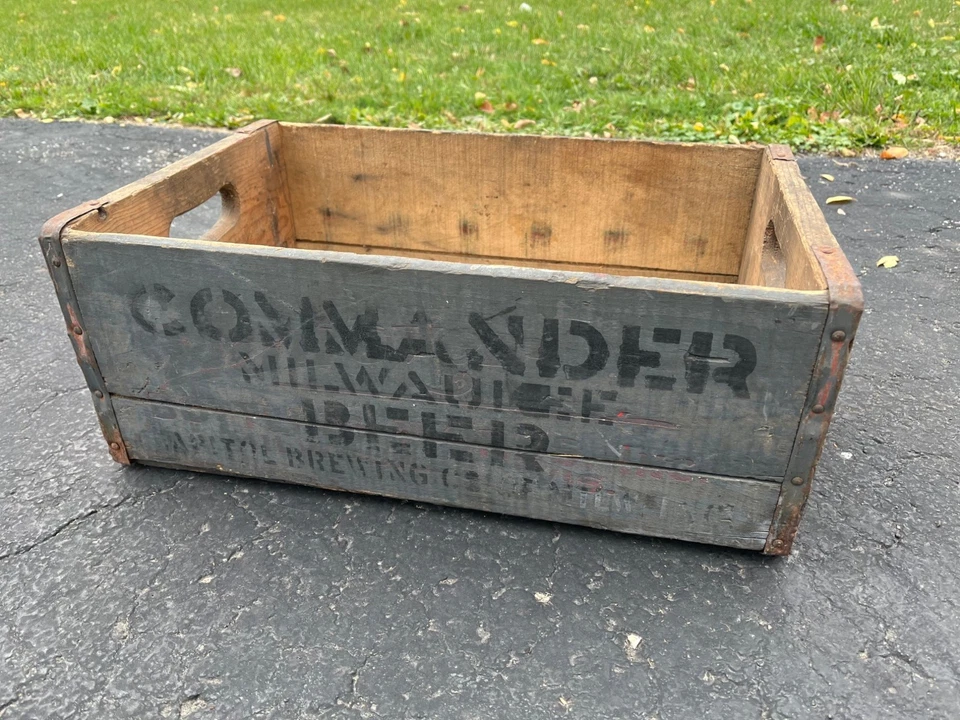 RARE Vintage Capitol Brewing Co. Commander Beer Milwaukee WI Wooden Crate Case - Image 1 of 4