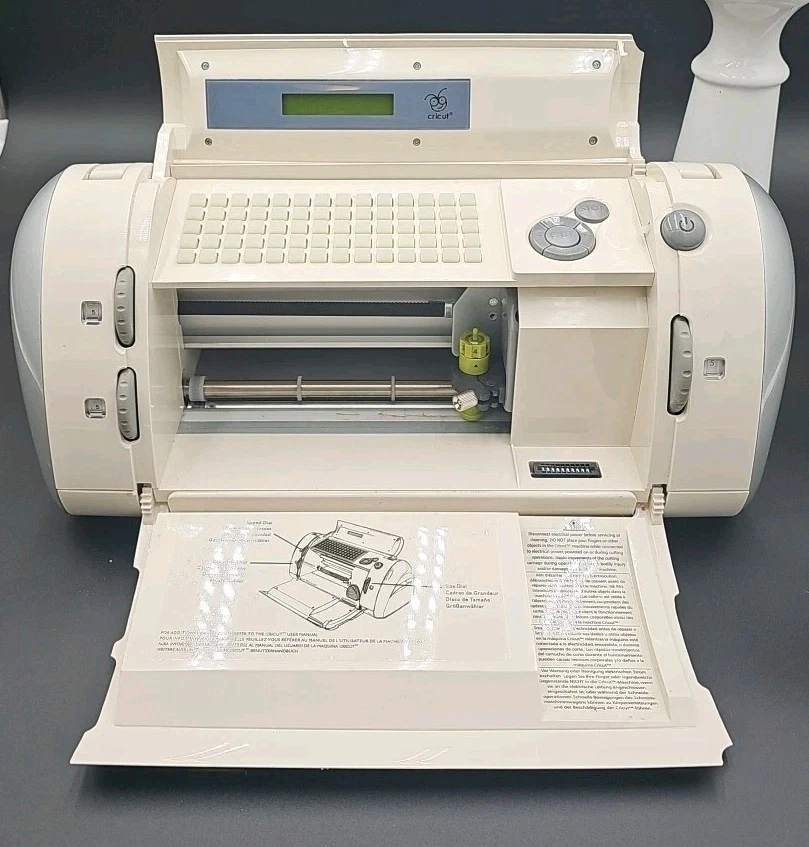 Cortador Electrónico Personal Cricut Modelo CRV001 (No Probado)   Foto 1 de 4